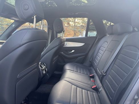 Used 2020 Mercedes-Benz GLC 300 4MATIC image 29