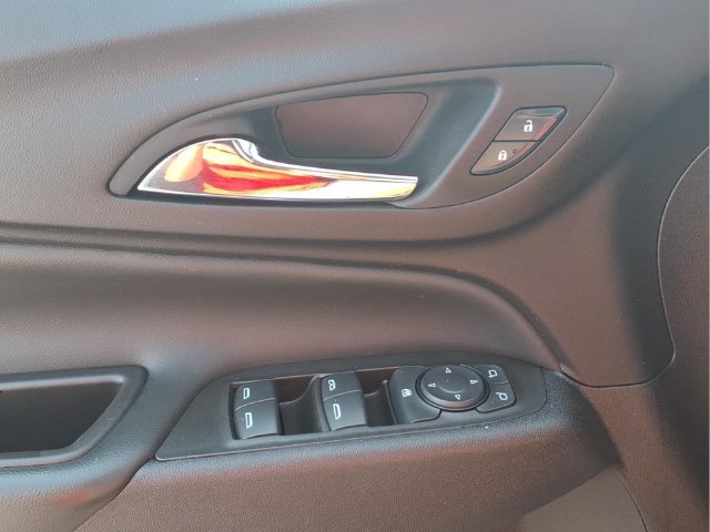 Used 2024 Chevrolet Equinox LT AWD/4WD image 17