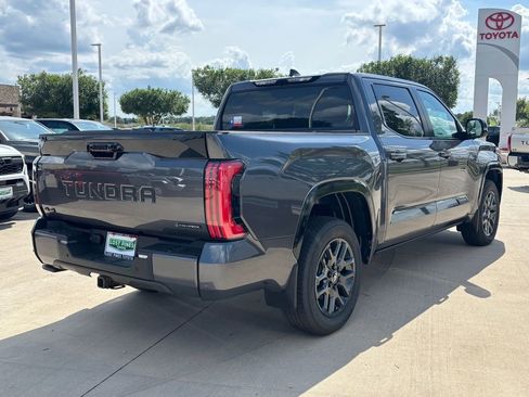 New 2026 Toyota Tundra Platinum AWD/4WD image 4