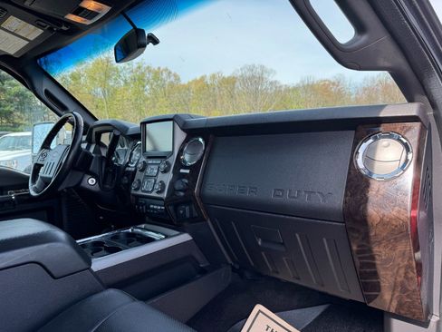 Used 2015 Ford F350 Platinum AWD/4WD image 19