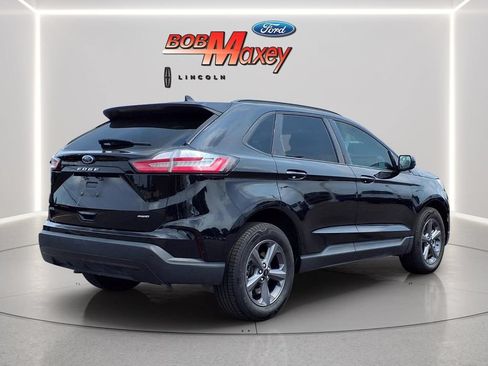Used 2024 Ford Edge SEL w/ Sport Appearance Package AWD/4WD image 4