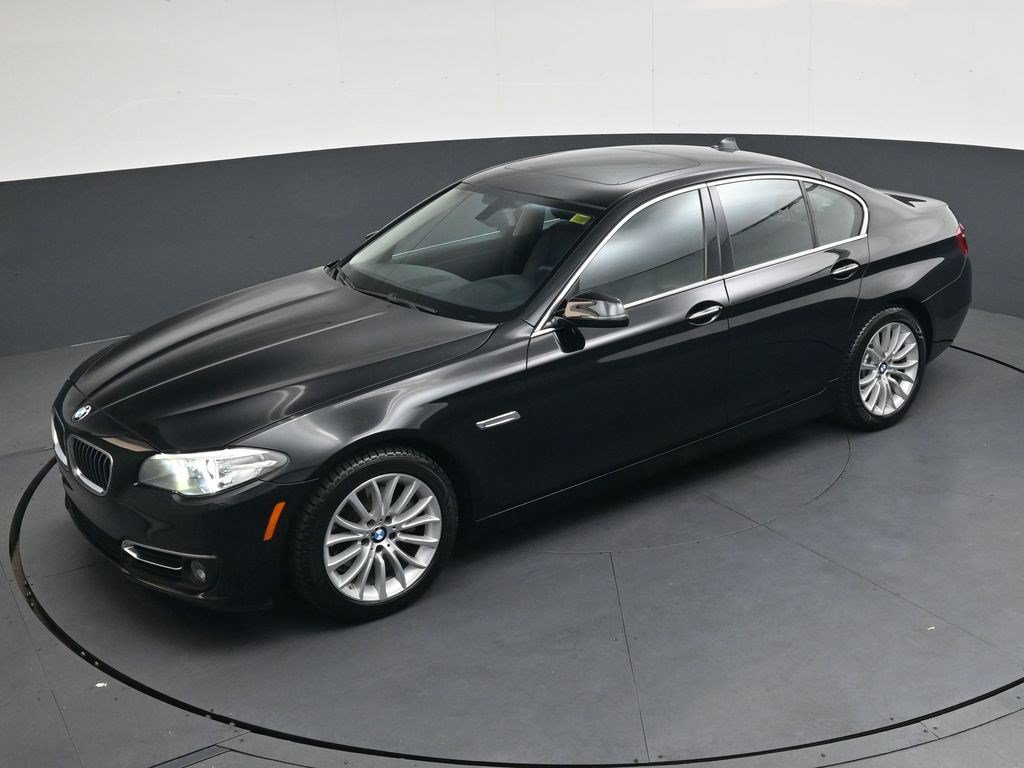 Used 2014 BMW 528i xDrive Sedan AWD/4WD image 24