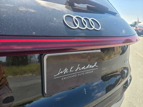 Used 2025 Audi Q5 Premium Plus w/ Premium Plus AWD/4WD image 13