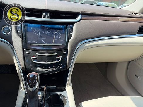 Used 2013 Cadillac XTS Luxury w/ Driver Awareness Package AWD/4WD image 21