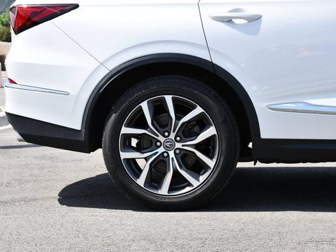 Used 2024 Acura MDX SH-AWD w/ Technology Package image 10