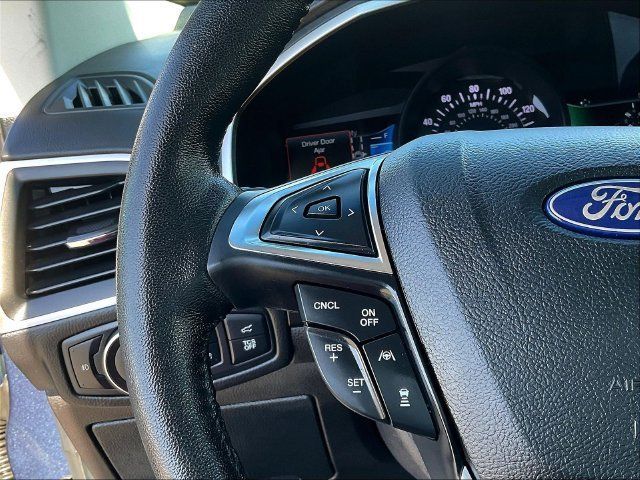 Used 2019 Ford Edge SEL w/ Equipment Group 201A FWD image 13