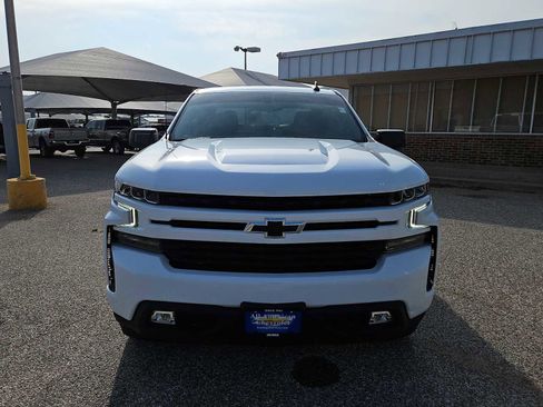 Used 2021 Chevrolet Silverado 1500 RST w/ LPO, Blackout Package AWD/4WD image 3