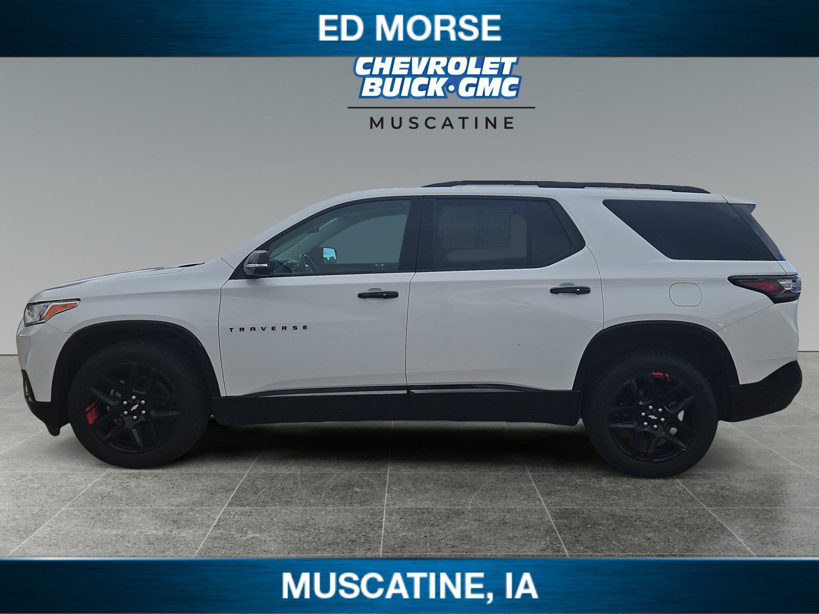 Used 2020 Chevrolet Traverse Premier w/ Redline Edition AWD/4WD image 2