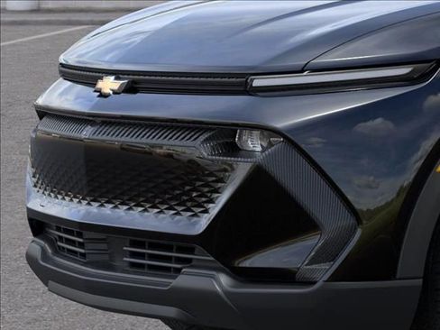 New 2026 Chevrolet Equinox EV LT image 13