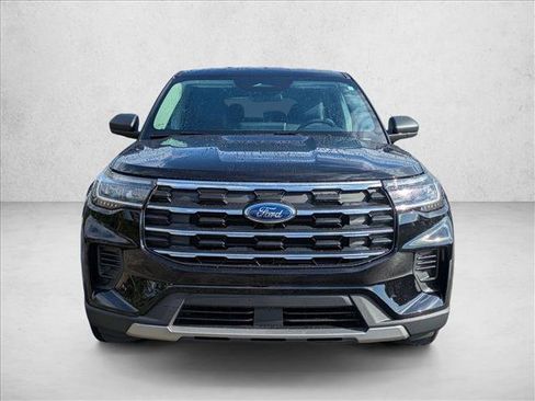 New 2026 Ford Explorer Active image 6