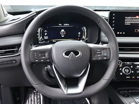 Certified 2026 INFINITI QX60 Luxe w/ Cargo Package AWD/4WD image 17
