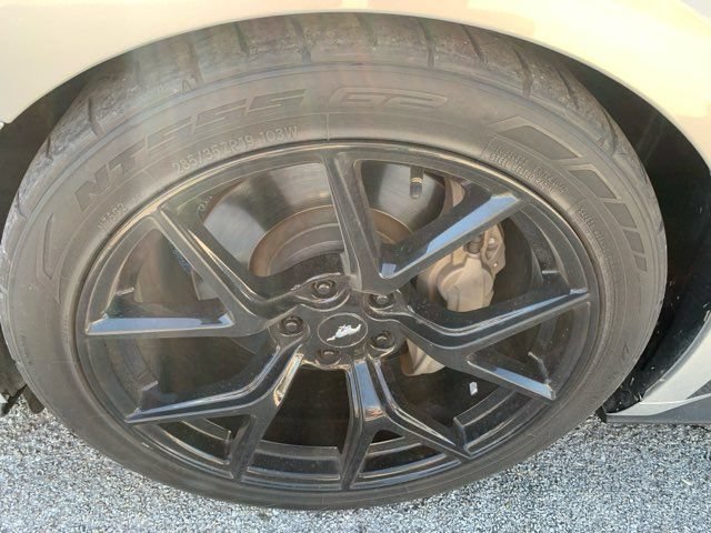 Used 2018 Ford Mustang GT RWD image 9
