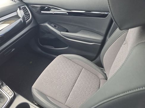 New 2026 Kia Seltos S image 15