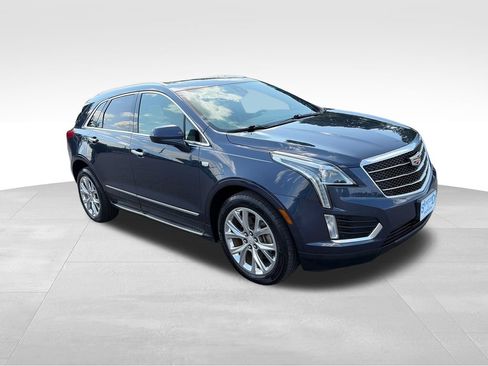 Used 2018 Cadillac XT5 Luxury w/ LPO, Sport Package AWD/4WD image 7