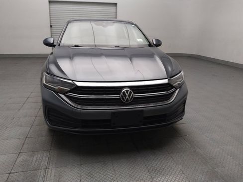 Used 2022 Volkswagen Jetta SE FWD image 14