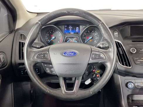Used 2016 Ford Focus SE w/ Equipment Group 201A image 13