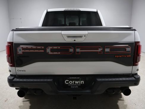 Used 2018 Ford F150 Raptor w/ Equipment Group 802A Luxury image 3