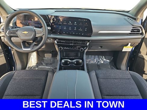 New 2026 Chevrolet Traverse LT FWD image 9