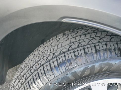 Used 2025 Subaru Outback Premium image 18