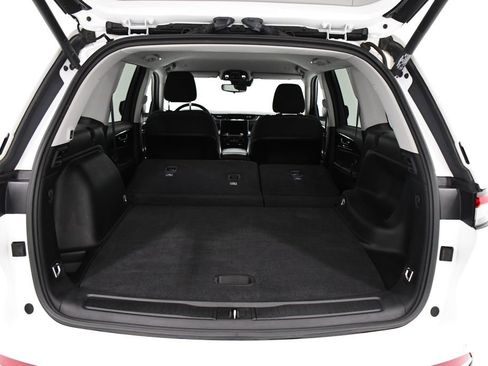 Used 2022 Jeep Grand Cherokee Laredo w/ Luxury Tech Group I image 23