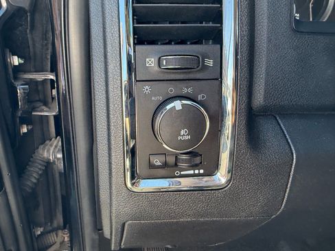 Used 2013 RAM 3500 Laramie AWD/4WD image 14