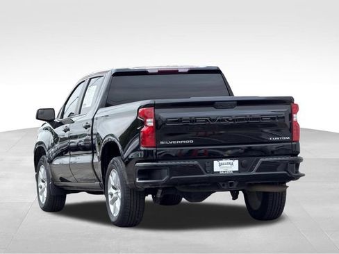 Used 2023 Chevrolet Silverado 1500 Custom RWD image 8