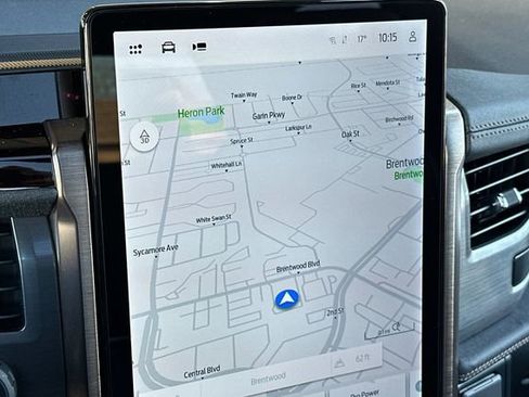 Used 2025 Ford F150 Lightning Lariat image 15