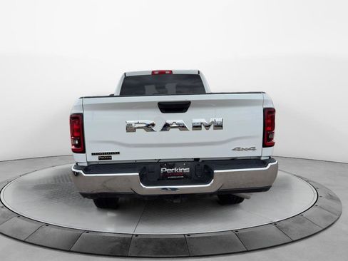 Used 2025 RAM 2500 Big Horn AWD/4WD image 6