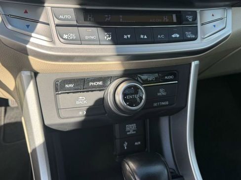 Used 2015 Honda Accord EX-L image 26