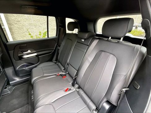 Used 2026 Mercedes-Benz GLB 250 4MATIC image 28
