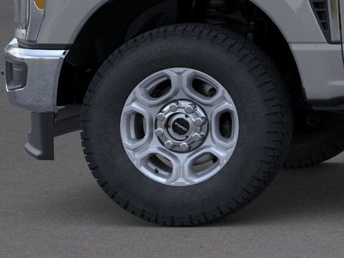 New 2026 Ford F350 XLT AWD/4WD image 19
