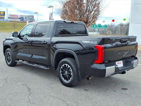 Used 2022 Toyota Tundra SR5 w/ TRD Off-Road Premium Package image 7