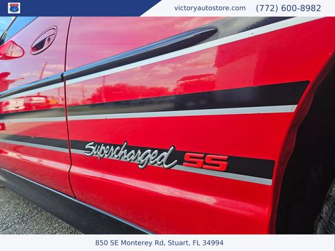 Used 2004 Chevrolet Monte Carlo SS w/ Dale Earnhardt Jr. Package image 11