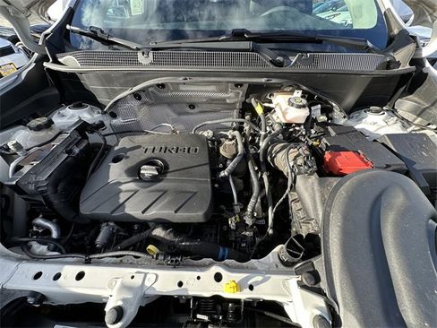 Used 2023 Buick Encore GX Select w/ Sport Touring Package image 31