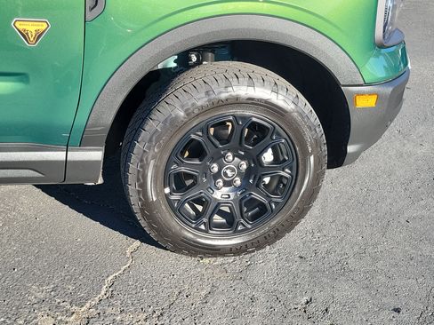 Certified 2025 Ford Bronco Sport Badlands image 13