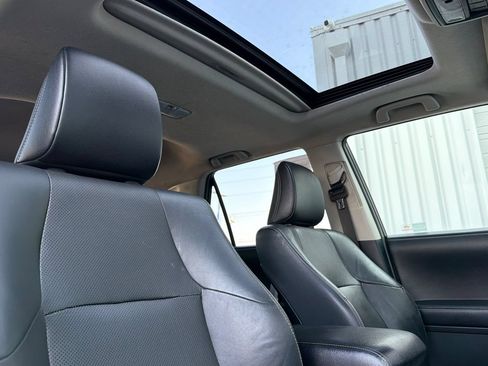 Used 2016 Toyota 4Runner Limited AWD/4WD image 16
