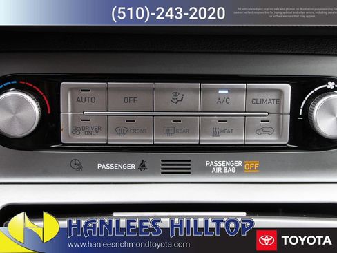 Used 2023 Hyundai Kona SE image 24