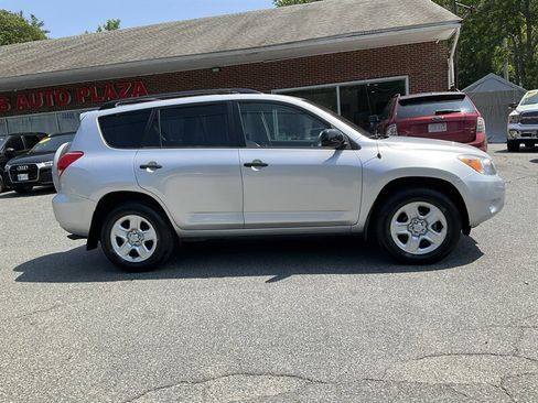 Used 2008 Toyota RAV4 4WD image 4