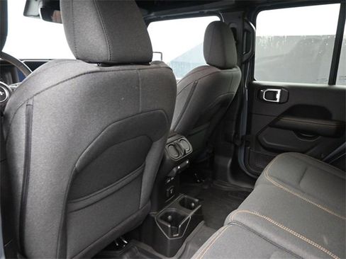 Used 2024 Jeep Wrangler Sahara w/ Technology Group image 16