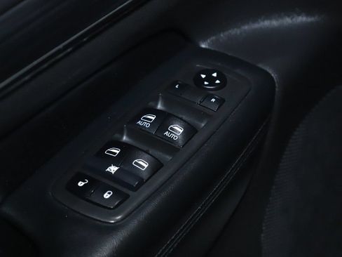 Used 2021 Jeep Grand Cherokee Limited w/ Luxury Group II AWD/4WD image 17