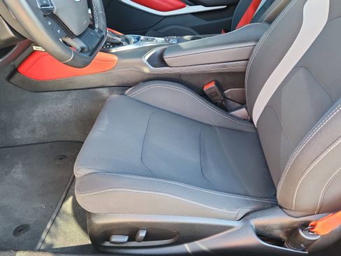 Used 2024 Chevrolet Camaro LT w/ RS Package image 10