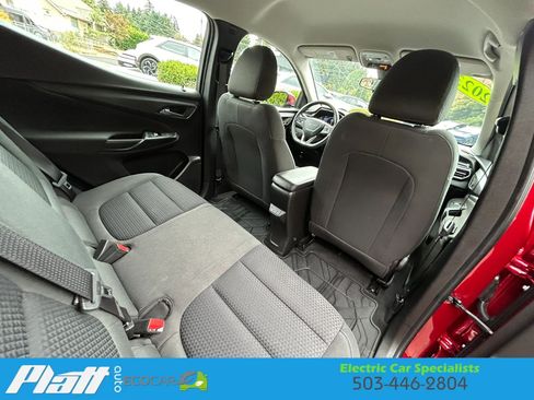 Used 2023 Chevrolet Bolt EUV LT w/ Driver Confidence Package FWD image 39