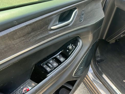 Used 2021 Jeep Grand Cherokee L Overland image 15