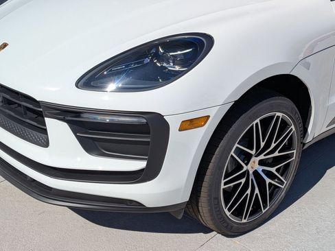 New 2026 Porsche Macan AWD/4WD image 12