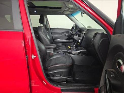 Used 2018 Kia Soul ! w/ Tech Package FWD image 18
