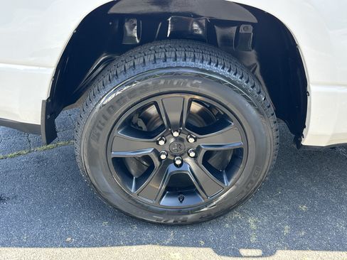 Used 2023 RAM 1500 Big Horn AWD/4WD image 21