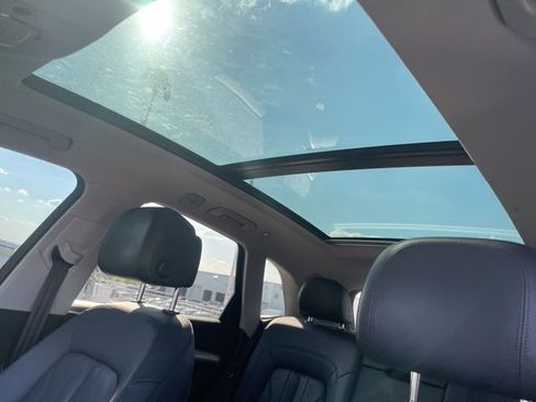 Used 2018 Audi Q5 2.0T Premium Plus w/ Premium Plus Package image 9