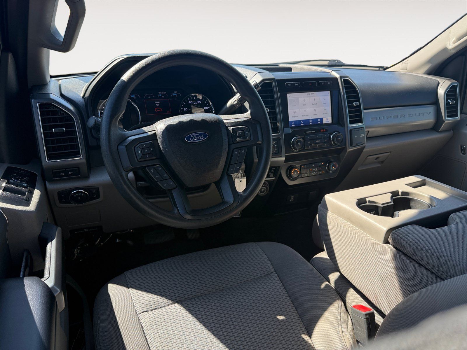 Certified 2021 Ford F250 XLT w/ XLT Premium Package AWD/4WD image 15