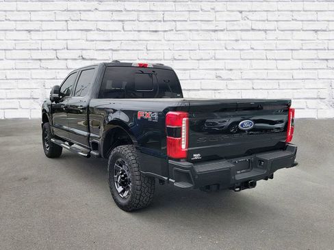 Used 2024 Ford F250 Lariat w/ Lariat Ultimate Package image 3