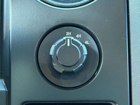 Used 2013 Ford F150 STX image 15